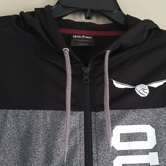 Harry Potter Warner Bros Quidditch Jacket Size S - Picture 2 of 10